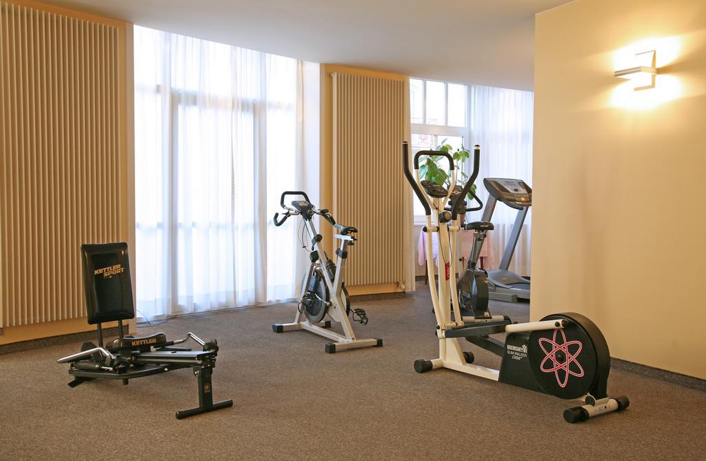 דה פאן Hotel Royal מראה חיצוני תמונה