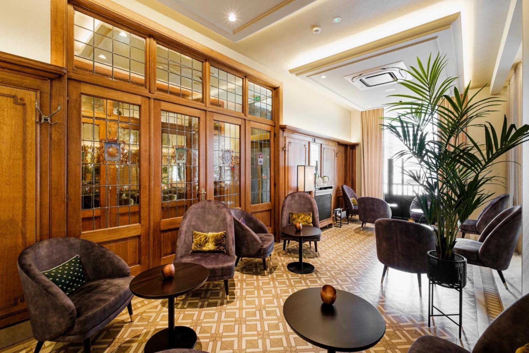 דה פאן Hotel Royal מראה חיצוני תמונה