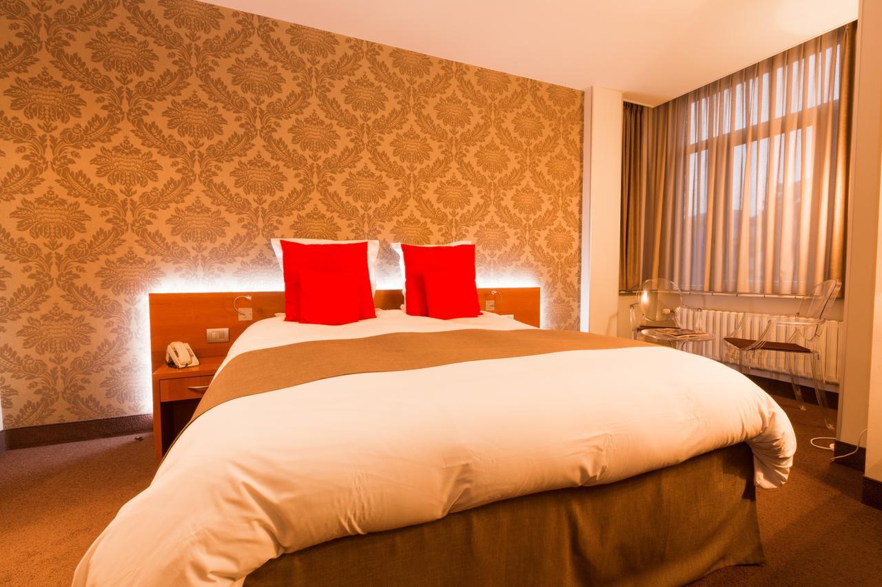 דה פאן Hotel Royal מראה חיצוני תמונה
