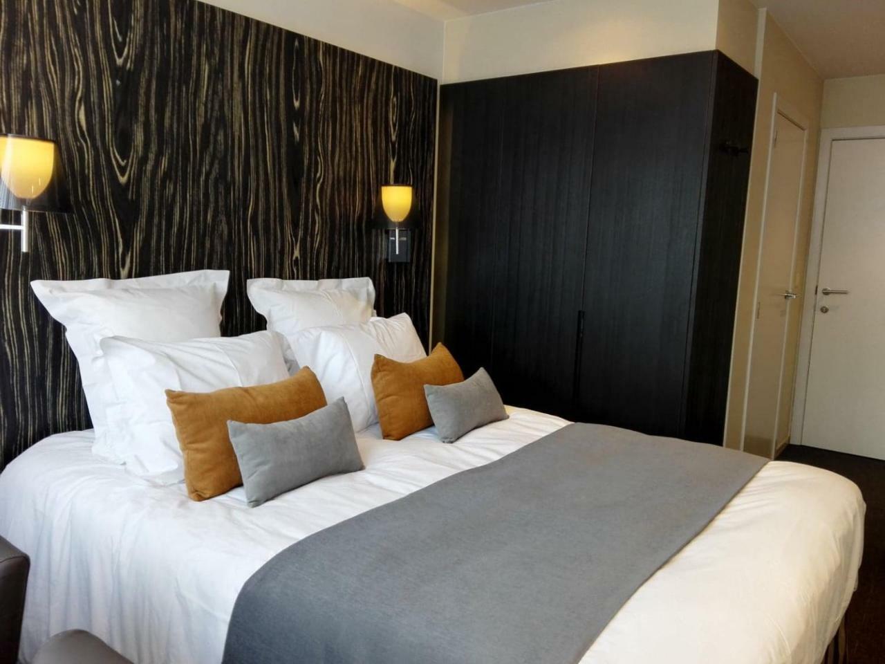 דה פאן Hotel Royal מראה חיצוני תמונה